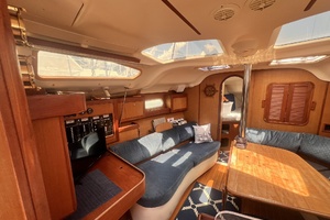Perseverance 38ft Hunter Yacht For Sale