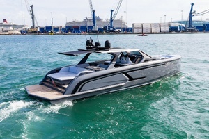 2024 Vanquish Yachts VQ55 thumbnail 2