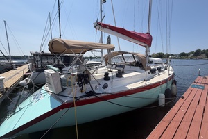 Entropy 45ft Morgan Yacht For Sale