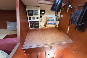 Entropy 45ft Morgan Yacht For Sale