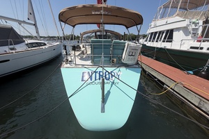 Entropy 45ft Morgan Yacht For Sale
