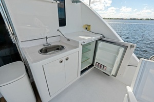 BABE 82ft Horizon Yacht For Sale