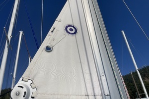 2007 Beneteau Oceanis 393 thumbnail 27