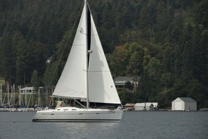 2007 Beneteau Oceanis 393 thumbnail 1
