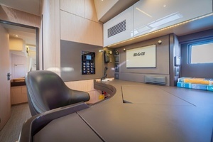 2020 Beneteau Oceanis Yacht 62 thumbnail 27