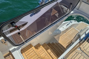 2024 Sunseeker 55 Manhattan thumbnail 32