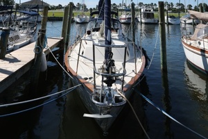 37ft Pacific Seacraft Yacht For Sale