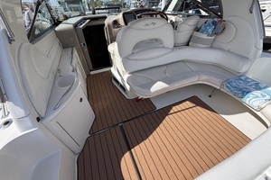 1999 Sea Ray 38 Sundancer thumbnail 9