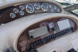 1999 Sea Ray 38 Sundancer thumbnail 14