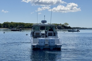 34ft Pursuit Yacht For Sale