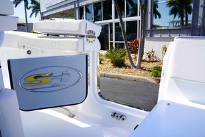 25ft Sea Hunt Yacht For Sale
