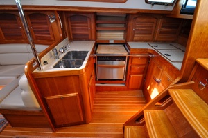 Jezebel 41ft Sabre Yacht For Sale