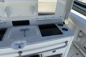 37ft Boston Whaler Yacht For Sale