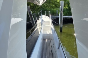 2023 Greenline 40 Hybrid thumbnail 7