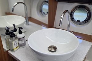 Come What May 40ft Greenline Yacht For Sale