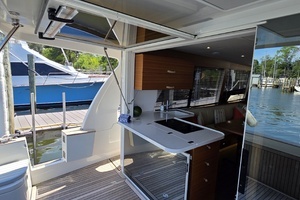 2023 Greenline 40 Hybrid thumbnail 15