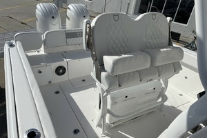Photo 6513999 for 2027 Sea Fox 268 Commander  
