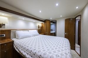 58 Viking - Master Stateroom