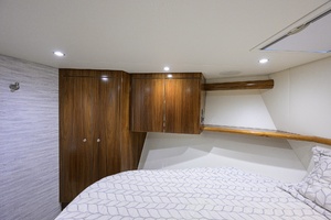 58 Viking - Forward Stateroom