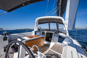 Grazie 38ft Beneteau Yacht For Sale