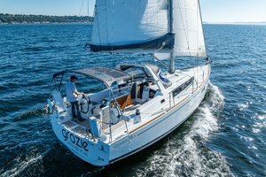 Grazie 38ft Beneteau Yacht For Sale