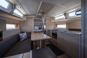 Grazie 38ft Beneteau Yacht For Sale