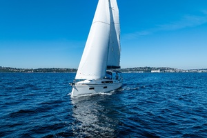 Grazie 38ft Beneteau Yacht For Sale