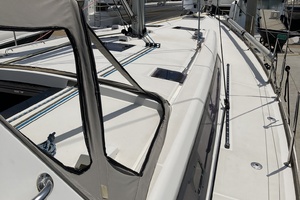 Ke Aloha 48ft Beneteau Yacht For Sale
