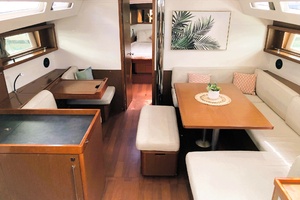 Ke Aloha 48ft Beneteau Yacht For Sale