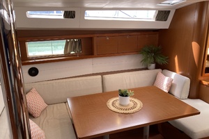 Ke Aloha 48ft Beneteau Yacht For Sale