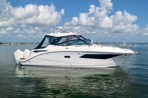 Pace Yourself 2025 Sea Ray 320 Sundancer Yacht For Sale in Melbourne FL