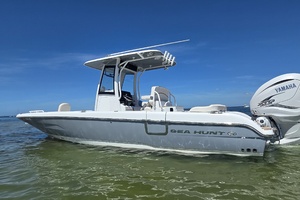 27ft Sea Hunt Yacht For Sale