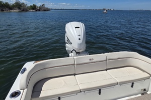 27ft Sea Hunt Yacht For Sale