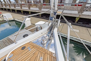 No Retreat 57ft Hylas Yacht For Sale