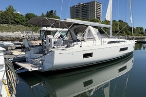 AVANT 2020 Beneteau Oceanis 51.1 Yacht For Sale in Portland ME