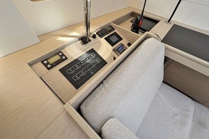 AVANT 51ft Beneteau Yacht For Sale