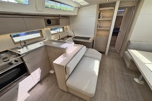 AVANT 51ft Beneteau Yacht For Sale