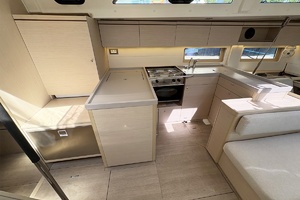 AVANT 51ft Beneteau Yacht For Sale