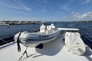 Alaskan 70 OHANA - Tender