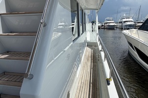 Alaskan 70 OHANA - Exterior