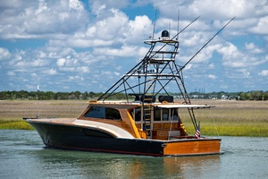 B 58ft Donzi Yacht For Sale