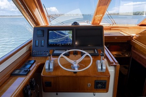 B 58ft Donzi Yacht For Sale