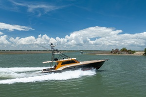 B 58ft Donzi Yacht For Sale