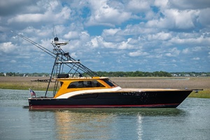 B 58ft Donzi Yacht For Sale