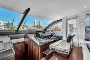 68ft Sunseeker Yacht For Sale