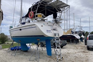 2002 Catalina 387 thumbnail 4