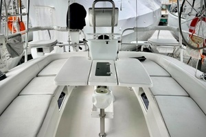 2002 Catalina 387 thumbnail 8