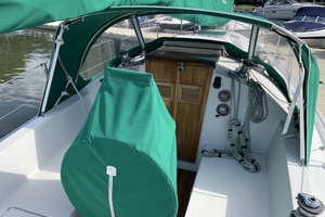PETIT CHAT 26ft Nonsuch Yacht For Sale