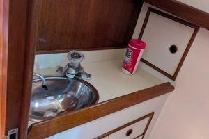 PETIT CHAT 26ft Nonsuch Yacht For Sale