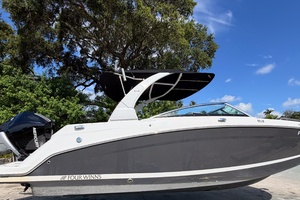 24ft Four Winns Yacht For Sale